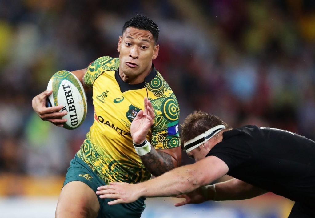 BRISBANE, AUSTRALIA - OCTOBER 21: Israel Folau of the Wallabies is tackled during the Bledisloe Cup match between the Australian Wallabies and the New Zealand All Blacks at Suncorp Stadium on October 21, 2017 in Brisbane, Australia. (Photo by Matt King/Getty Images)