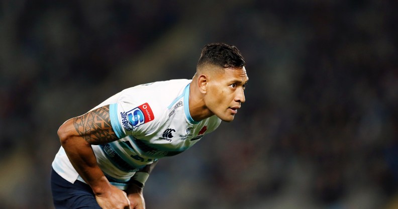 Israel Folau bending forward