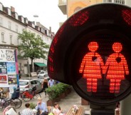 Same-sex traffic lights