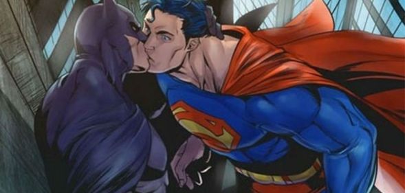 Superman and Batman kissing