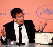 Antonio Banderas gesticulating during a press conference