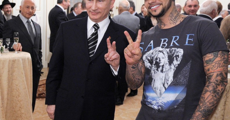 Vladimir Putin and Timati doing peace signs