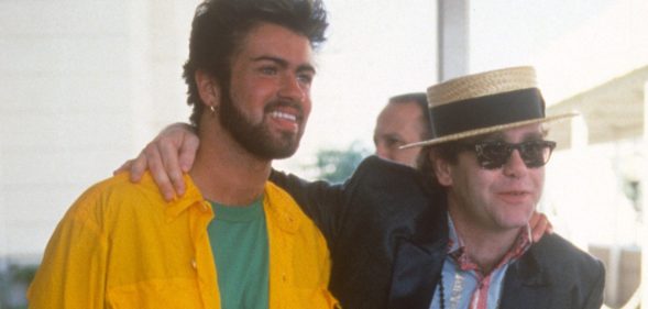 George Michael (L) and Elton John at Live Aid on July 13, 1985 in London, United Kingdom. (FG/Bauer-Griffin/Getty Images) 170612F1