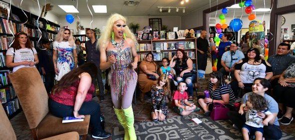 drag queen story hour