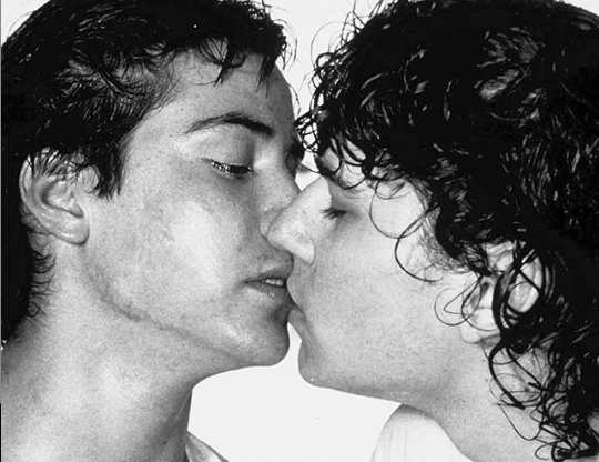 Keanu Reeves (L) and Carl Marotte starred in a homoerotic play in 1984 and wow, just wow. (Instagram)