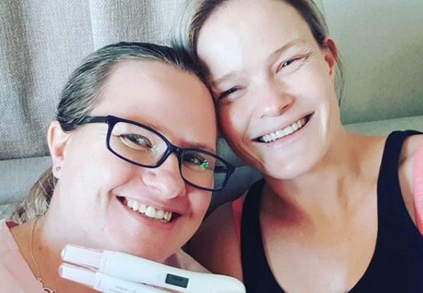 lesbian couple pregnant Facebook sperm donor