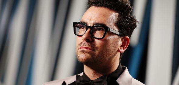 Dan Levy attends the 2020 Vanity Fair Oscar Party