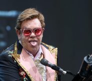 Elton John performing Auckland, wig intact