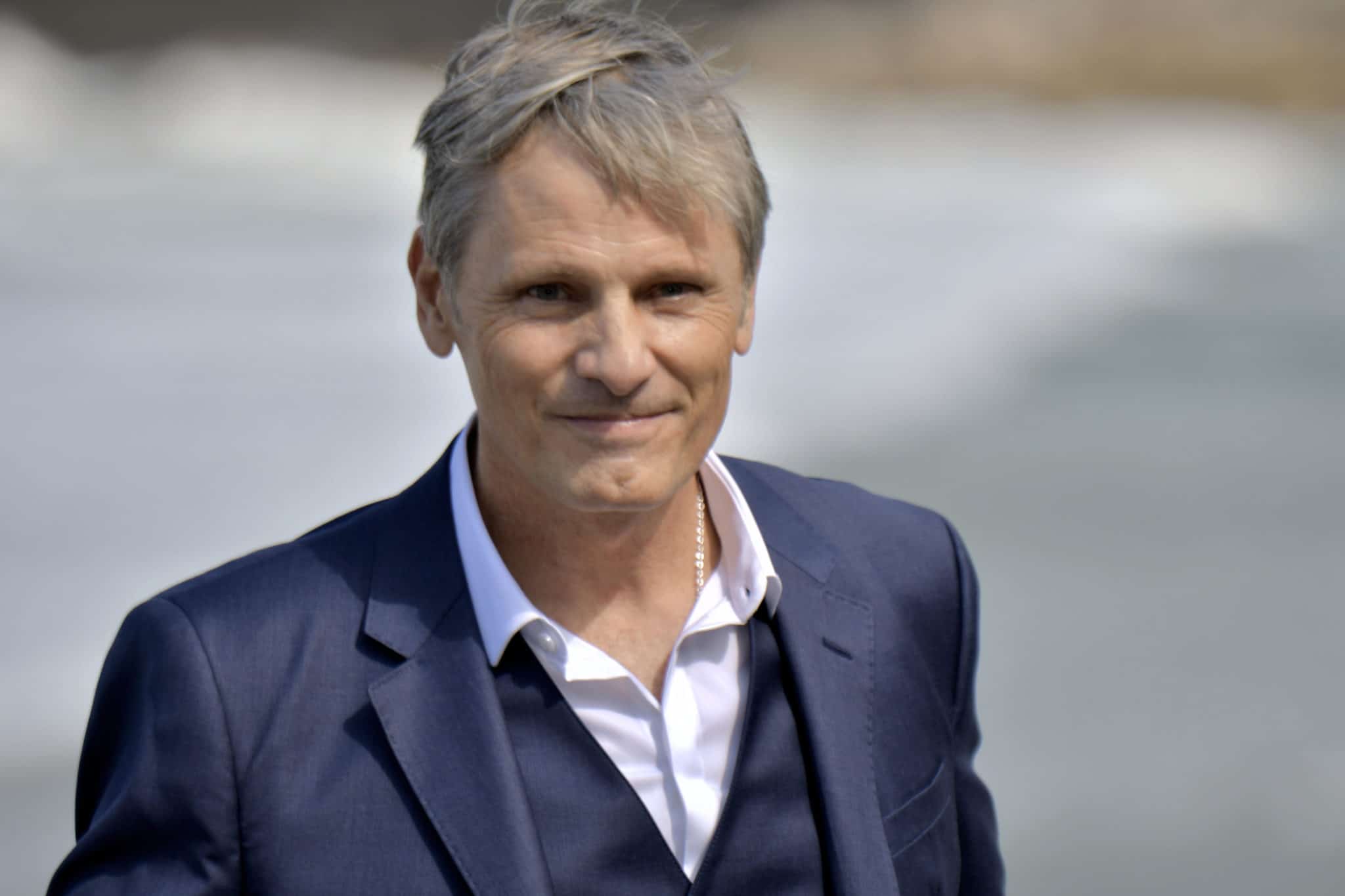 Falling director Viggo Mortensen