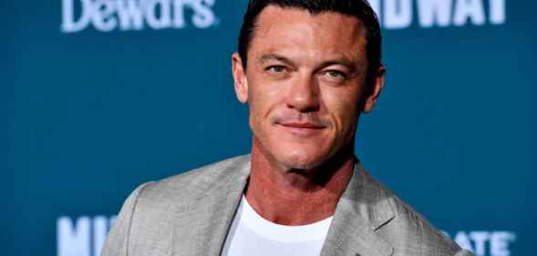 Luke Evans gay