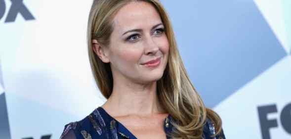 Headshot of Amy Acker smiling