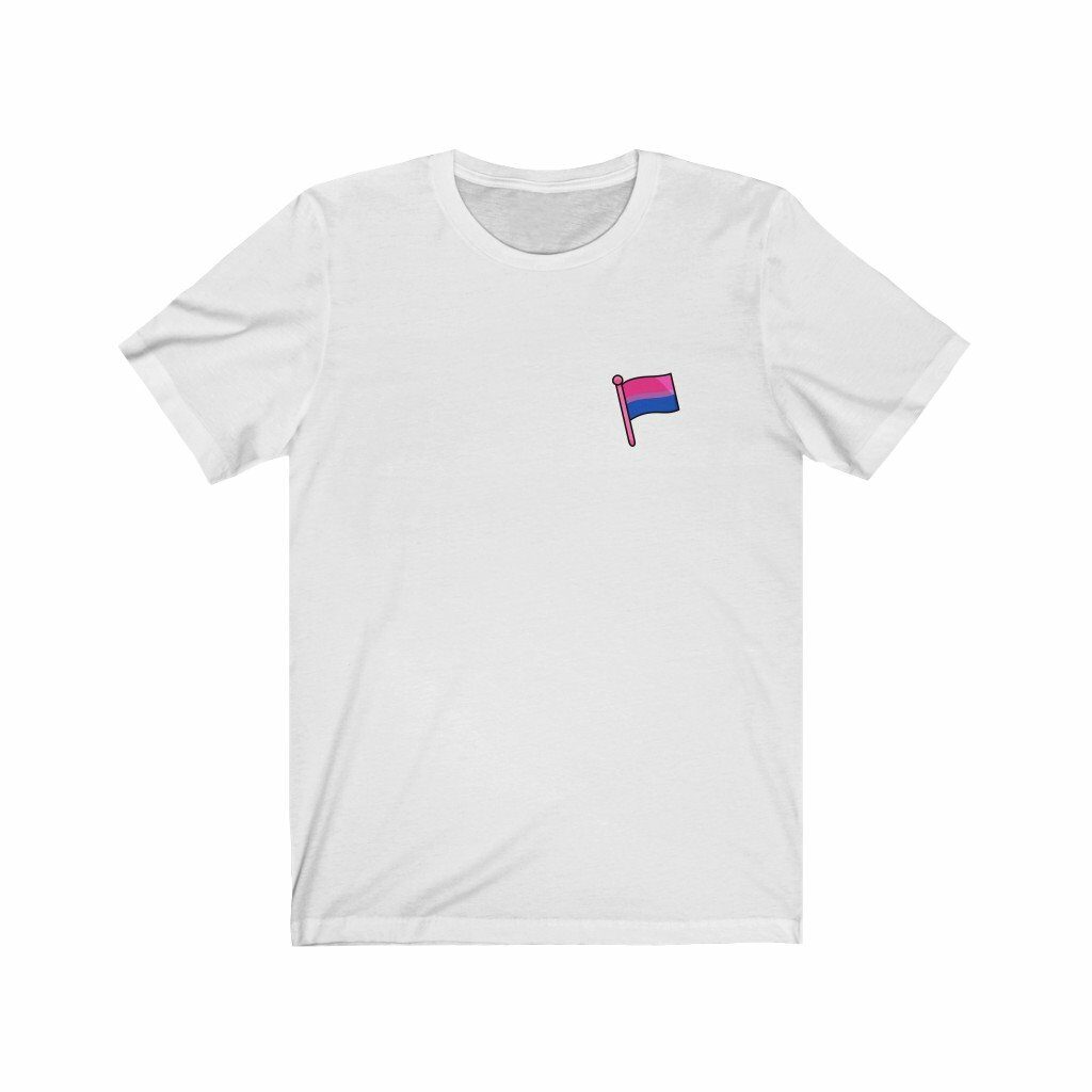 A t-shirt featuring the bi flag. (Pink News Shop)