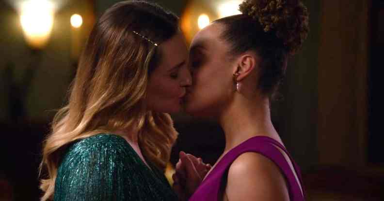 Joy and Zoey share a kiss in the series finale of Hallmark's Good Witch