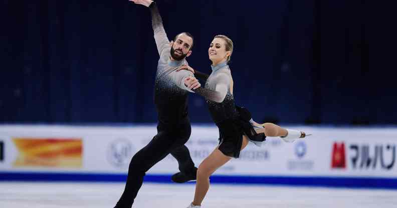 Ashley Cain-Gribble (R) and Timothy LeDuc skating