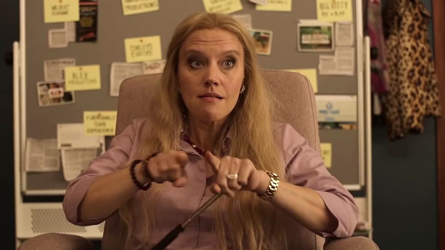 Kate McKinnon as Carole Baskin in Joe vs Carole. 