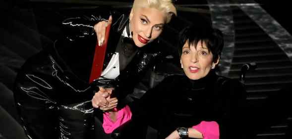 Lady Gaga and Liza Minnelli present Best Picture at the Oscars 2022.