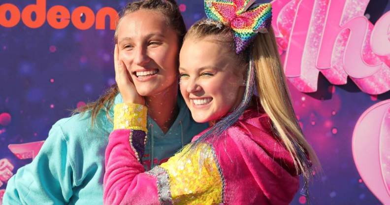 JoJo Siwa embraces Kylie Prew