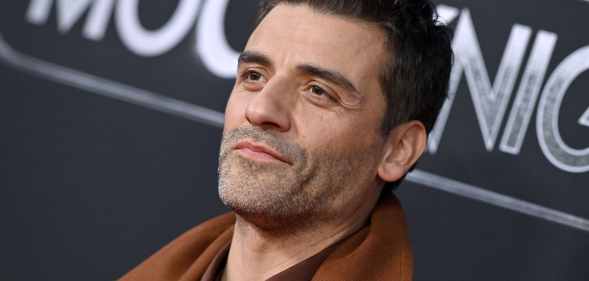 Oscar Isaac on the red carpet