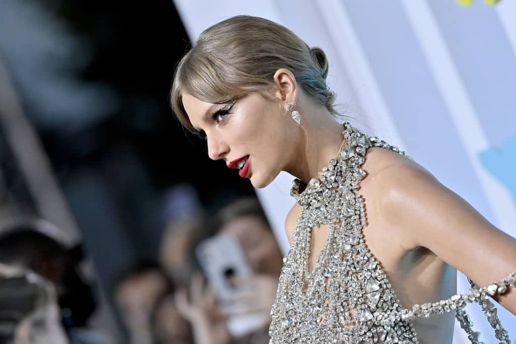 Taylor Swift attends the 2022 MTV Video Music Awards at Prudential Center on August 28, 2022 in Newark, New Jersey.