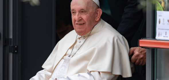 Pope Francis leaves Assisi at the end of Economy of Francis, an international movement of young economists.