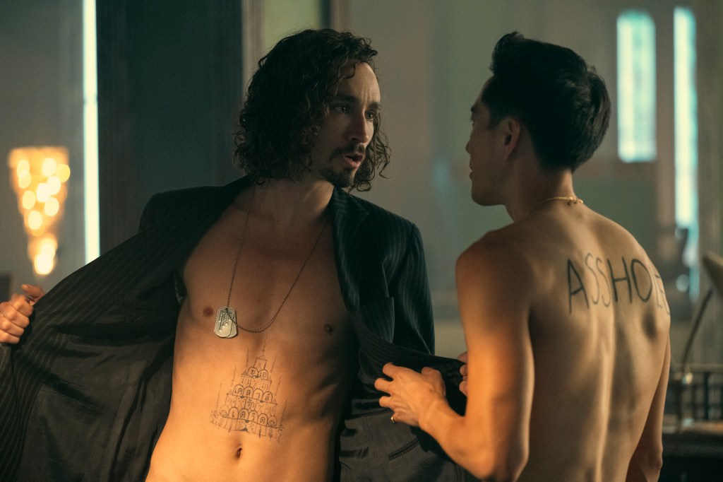 Robert Sheehan as Klaus Hargreeves. (Christos Kalohoridis/Netflix)