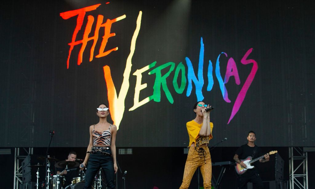 Lisa Origliasso and Jessica Origliasso of The Veronicas perform on stage