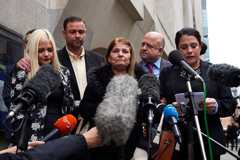 Jenny Taylor (L) and Donna Taylor (R) accompany their mother Jeanette Taylor (C), mother of slain Jack Taylor as they deliver a statement to the media outside the Central Criminal Court in London on November 23, 2016.
British serial killer Stephen Port has been found guilty today of murdering three young gay men Gabriel Kovari, Daniel Whitworth and Jack Taylor to fulfil his sexual fantasies.  / AFP / NIKLAS HALLE'N        (Photo credit should read NIKLAS HALLE'N/AFP via Getty Images)