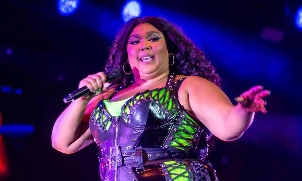 Three former dancers file lawsuit against Lizzo.
