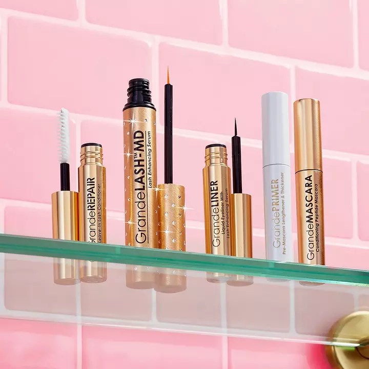 Luxe Lashes gift set from Grande Cosmetics.